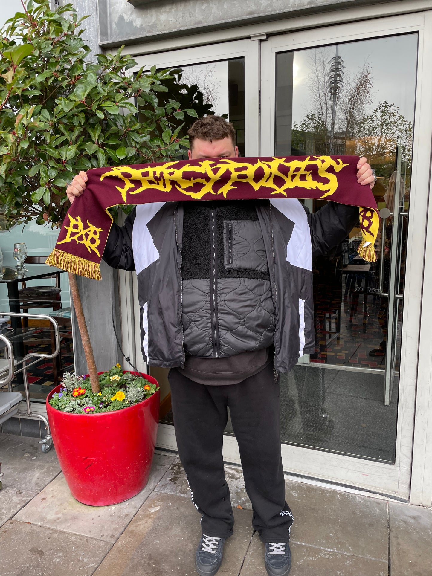 PERCYBONES HOOLIGAN SCARF